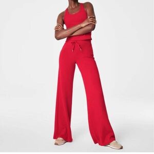 NEW SPANX air essentials wide leg pant in red Sz Small Petite
